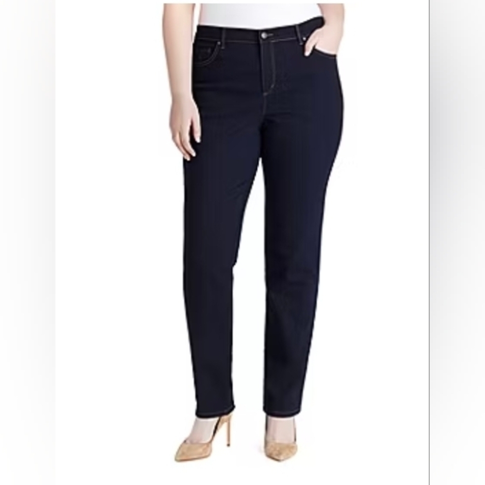 Gloria Vanderbilt Women's Amanda Supreme Stretch Jeans Classic Rise Tapered Leg